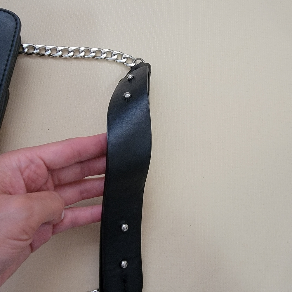 Handbag - Picture 4 of 7